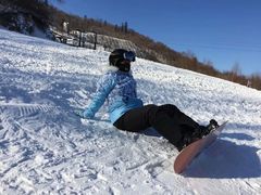 -亚布力新体委滑雪场