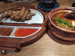 -麦麦山云南菜(复地活力城店)