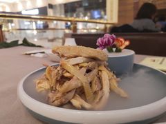 盐焗手撕鸡-尚一汤·粤菜海鲜(环球港店)