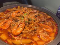 -徐记小怪兽肉蟹煲(中央大街店)