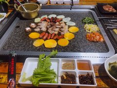 -小花猪韩式石板烤肉