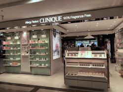 店内环境-CLINIQUE倩碧