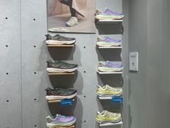 -HOKA(北京蓝色港湾店)