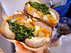 -Catch Bagel(芳草地店)