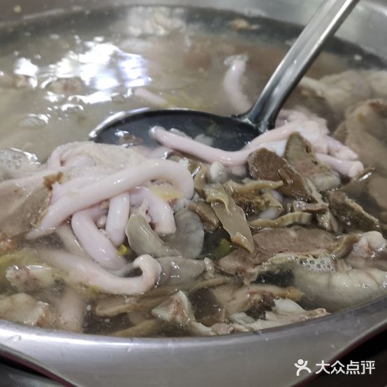 四季坊酸菜汤大花卷