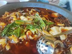 -都江堰石锅鱼