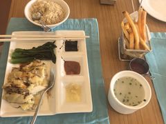 -亚龙湾希尔顿自助餐厅·海鲜·烧烤·沙滩BBQ·现场乐队