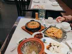 -小菜园新徽菜(南京秦淮龙蟠汇店)