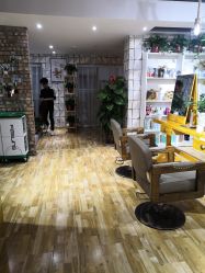 -明洞造型精品烫染