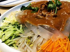 -关东小磨东北菜(上海长风大悦城店)