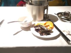 -领鲜活海鲜榴莲自助火锅(东门店)