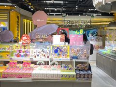 -泡泡玛特POPMART(上海环球港店)