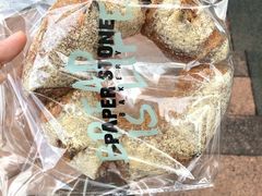 蜂蜜橘子麦法包-PAPER STONE BAKERY(天环店)