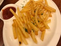 -玛格萝妮比萨屋(四平店)