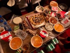 -喜鹊愉家酒店(郑州曼哈顿博览中心地铁站店)