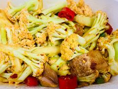 干锅有机花菜-添福来墨鱼饺子 · 海鲜东北菜(大连星海·黄浦路店)