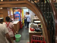 老头盖浇饭-老头盖浇饭(南京新街口明瓦廊宏光酒店店)