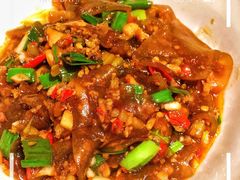 酸菜粉皮-费大厨辣椒炒肉(万家丽一店)