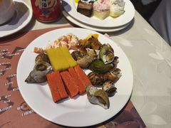 -四海一家自助餐(益田假日广场店)