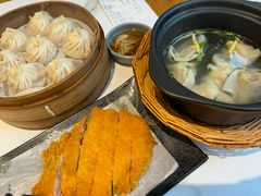 蟹粉小笼包-馋三尺蟹粉小笼(人民广场店)