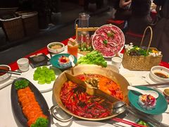 -小龙翻大江文化火锅(太古里店)