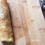 切块、上锅蒸熟（蒸15分钟）在上锅蒸的过程中准备