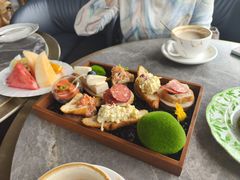 -Hi City·城市之巅