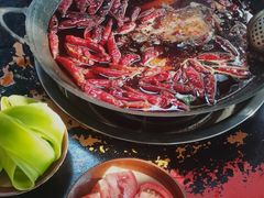 -黄潇洒老火锅(九眼桥宏济巷店)