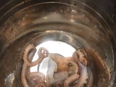 炭烤活八爪鱼-烧货·活海鲜炭烧(湖滨商业街店)