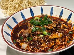 -黄记煌三汁焖锅(新佳丽江汉路店)