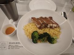 -静香HOUSE·全时段融合餐厅(七星欢乐颂店)