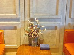 -ZING COFFEE 镜咖啡