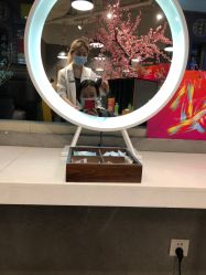 -时尚殿堂明星门店