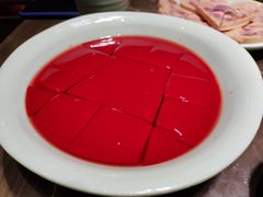 -红九格老火锅(三峡广场店)
