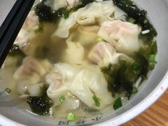 鸡汁小馄饨-小桃园·豆浆油条(复兴中路店)