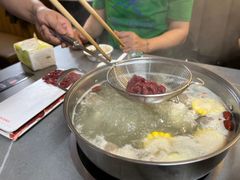 -官塘陈记鱼生·潮汕砂锅粥·牛肉火锅(潮枫路总店)