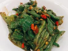油淋辣椒-新新湘菜馆(新中街二条店)