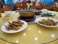 -湛江鸡饭店(岗心路店)