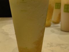 -奈雪的茶(优特汇店)