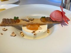 白雪薄脆佐草莓青柠雪芭-王品牛排(杭州大厦店)