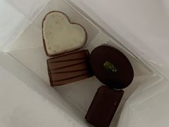 -Laderach 莱德拉(上海环贸iapm店)