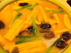 -龙门阵茶屋川菜馆(武康路店)