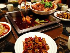 -张大胡子鱼头火锅酒楼(长益路店)