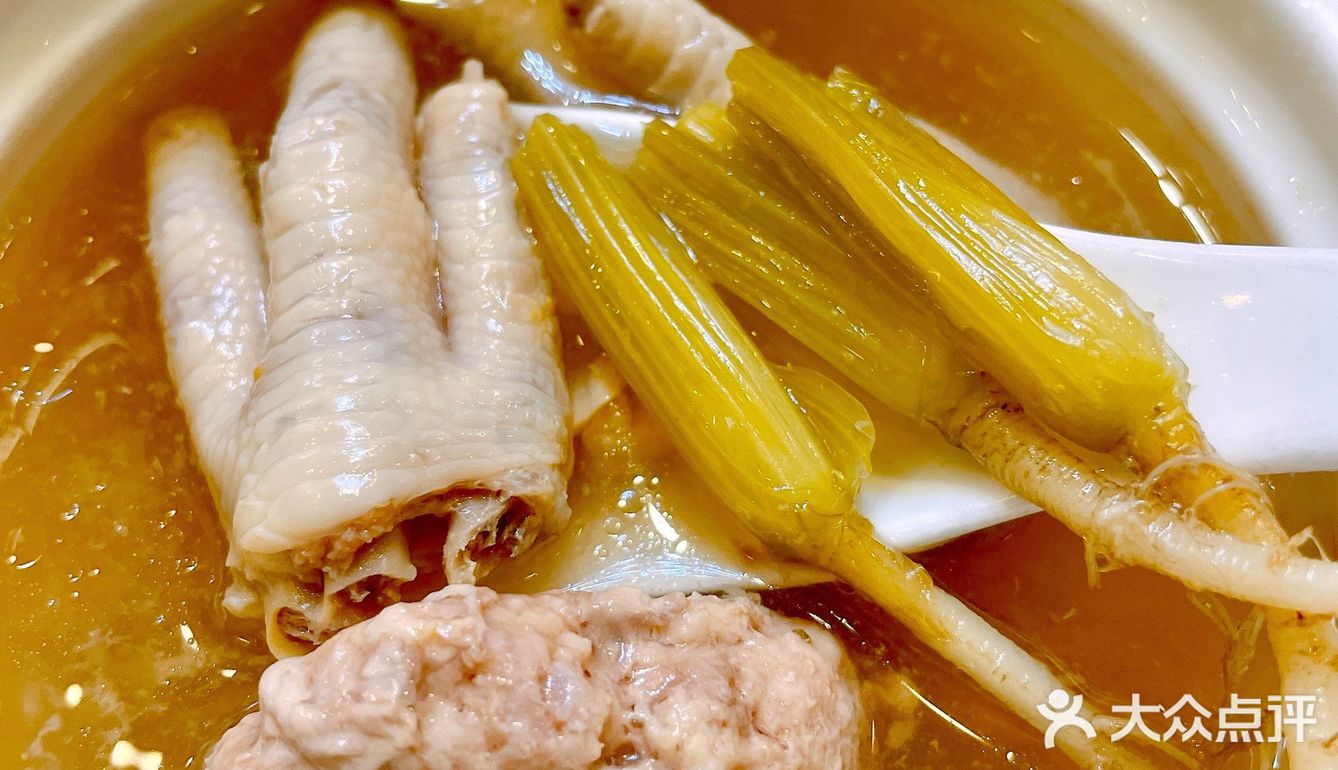 【获奖无数】清心鸡的白切鸡和红烧乳鸽究竟有几好味？