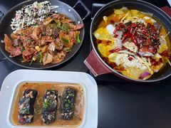 -桥边小楼·手工云南菜·古城观景小楼