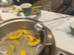 -润园四季椰子鸡火锅(南山海岸城店)