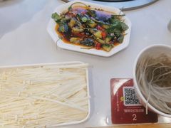 -鲁员外地锅鸡地锅鱼(古墩路店)