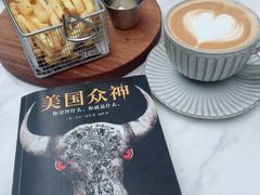 -FUTURE LOUNGE(太古里店)