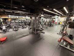 -VLines耀能运动24小时·月付制健身(京广桥店)