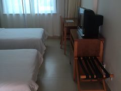 -三亚凤凰机场海航快捷酒店